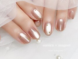 aurora  magnet