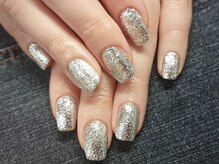 モノトーン(MONOTONE)/