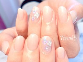 シンプルアートのシーズンネイル