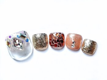 エリクサーネイル 心斎橋(Elixir Nail)/フット　やり放題／クーポン使用