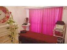 ニコルビー(Nicole Bee)/内観