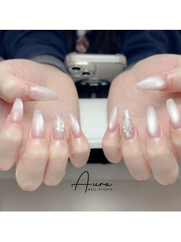 ナチュラル艶ネイル