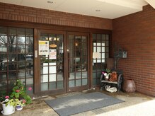 きれいやさんの雰囲気（《駅から徒歩2分》わくわくの杜（喫茶店）内にございます。）