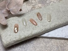 サロンモワ(salon mowa)/☆ニュアンスシェルネイル☆