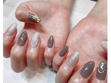 アンジュネイル(Angenail)/グレージュ×ミラーアート
