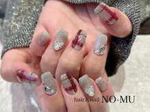 ノーム ネイル(NO-MU)/キラキラ×チェック
