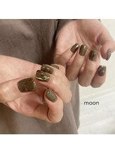 ムーン(moon)/スクエアネイル