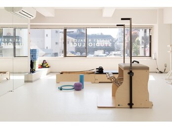 スタジオルーチェ(STUDIO LUCE)/スタジオ