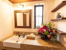 ジェイオオイイ 陶栄店(J.o.e)/洗面所