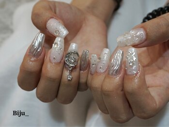 ビジュアンダー(Biju_)/スカルプ　持ち込みデザイン