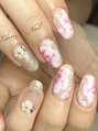 リアーナネイル(LianA Nail)&nbsp;エレガントなバラのネイルも大人気です