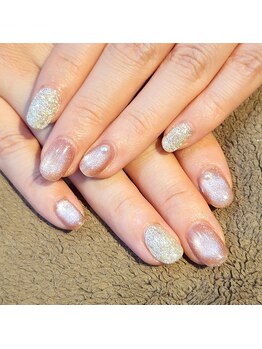 【結婚式用大人上品ネイル】