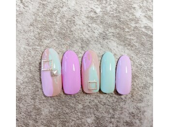 ミルネイル(Mil Nail)/カラフルネイル