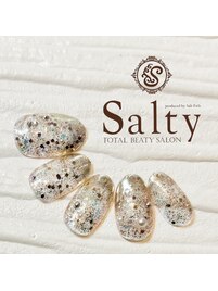 キラキラネイル