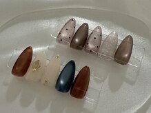 gold brown nail