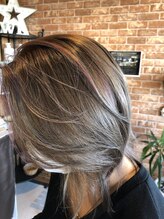 ヘアアンドアイラッシュアンドボディ ウィルーチェ(WiLuce)/マツエクと同時にヘアも♪