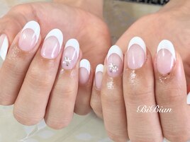 シンプル白フレンチ☆