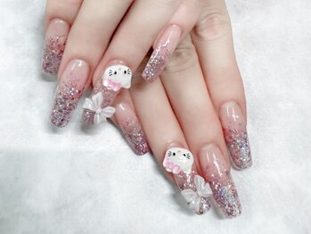 フローラ/チップキラキラネイル