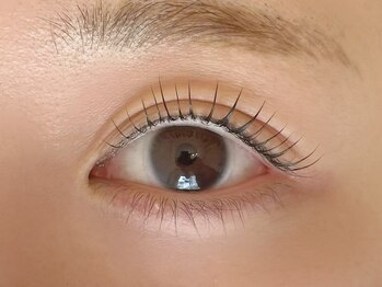 ドゥ 二子玉川店(doo)の写真/ふわっと花が咲いたような優しい瞳へ♪長年の経験と実績を生かした幅広いアイデザインで理想のお目元へ☆