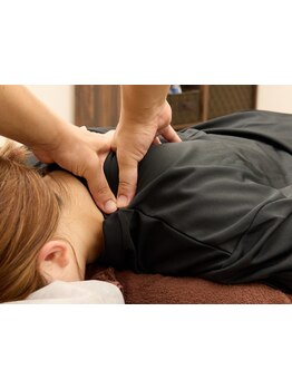 首・肩のつらさを改善したい