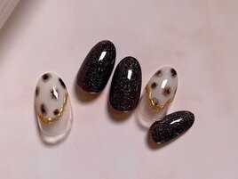 ふんわり牛柄×逆フレンチ