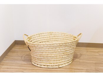 朝霞のちいさな整骨院/荷物かご