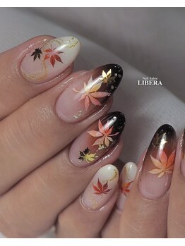 リベラ(LIBERA)/紅葉ネイル