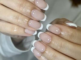 清潔感フレンチデザイン