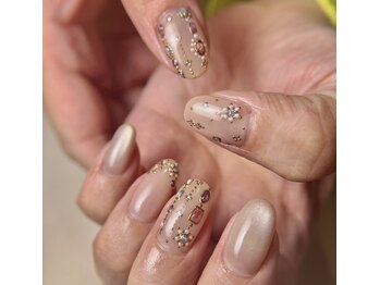 アメリー(Amary.)の写真/エリアトップクラスの繊細なアートはここでしか出来ない!お爪に優しいフィルイン(ベース一層残し)での施術*