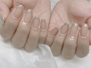 トリート(TREAT)/フレンチ フラッシュネイル