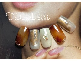 【べっ甲ニュアンス】