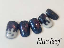 毒のマグネットネイル