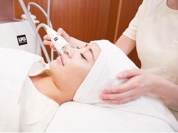 ジ エステティック イーズ サクラマチ熊本店の写真/『オールエイジング体験￥6600』お肌の状態・年齢変化に合わせたエイジングケア☆ゆるみやシワ改善◎