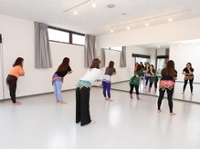 AXIS DANCE STUDIO《ダンス/ヨガ/ピラティス》/