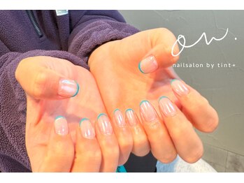 オンドットネイルサロンバイティントプラス(on. nailsalon by tint+)/オーロラパウダー×フレンチ