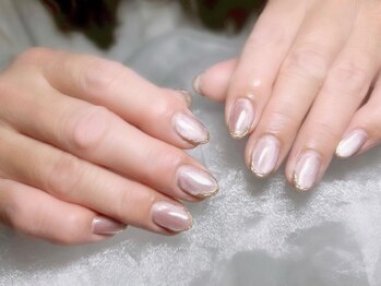 calm -カーム- 阪急塚口 nailの写真/初めての方にも安心！お客様に寄り添い、ライフスタイルに輝きをプラスするネイルを演出します♪