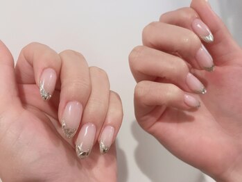 プティットスリール 西尾店(Petit Sourire)/☆ラメフレンチ＋ホログラム☆