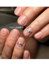 イートゥルース(e truth)/シンプルベージュネイル
