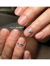 シンプルベージュネイル