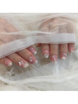 リンドネイル バイ モカ アンド ララ(Lind nail by moca and LaLa)/チークネイル