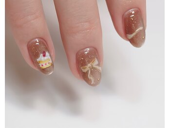 リボン、ショートケーキネイル