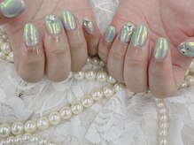 ハニービービー(Honey Bee Bee)/オーロラうるうるネイル