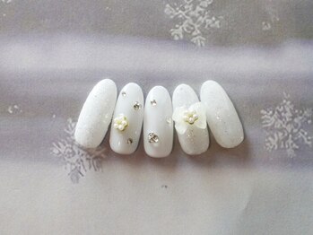 ネイルサロン シャンティー(NailSalon Shanti)の写真/≪大人女性のためのネイルサロン≫爪に優しいパラジェルがお勧め◎お洒落デザインでワンランク上の指先に*