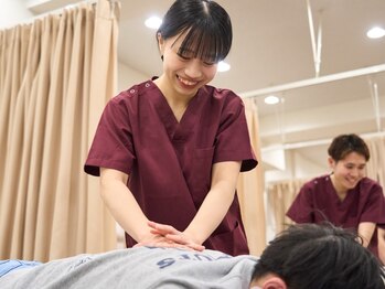 めいほく鍼灸接骨院 瑞穂区桜山院の写真/【根本施術】腰痛・疲労をマッサージ+オーダーメイドの施術で徹底改善!快適な毎日をサポートいたします!