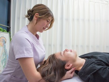 整体・骨盤矯正 喜楽ＬＡＢ葵の写真/《ガチガチの首肩・目の疲れに☆》積み重ねた疲れにアプローチ◎頑張る自分へ褒美時間を♪