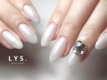リス ネイルアンドビューティー(LYS)/ビジューネイル