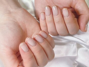 ティアラ(Tiara)の写真/【水天宮前駅徒歩2分】500色以上の豊富なカラーをご用意☆美しいフォルム・自爪ケアでモチの良さも抜群◎