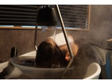 ノックス(NOX)の雰囲気（全メニューに頭浸浴がついています。「頭がととのう」体験を）