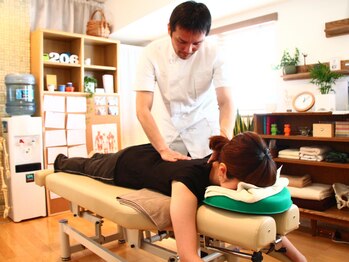 代官山コンディショニング/施術風景【マッサージ/肩こり】