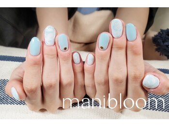 マニブルーム/涼し気マーブル